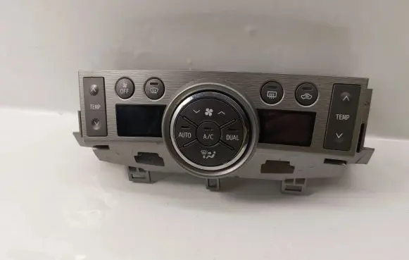 Toyota Verso Climate control unit 559000F080 559000F080B