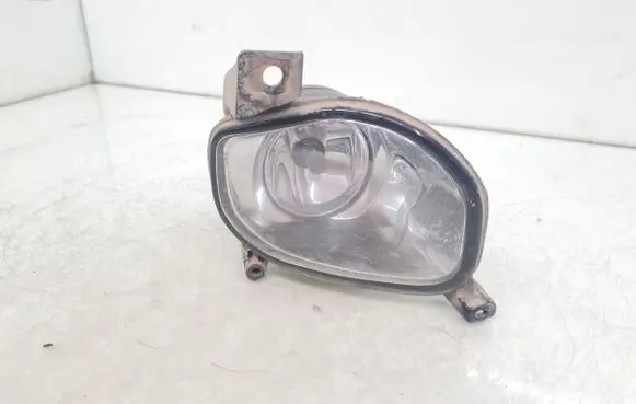 Toyota Avensis T250 Front fog light 822122036R