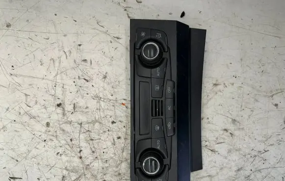 Audi A4 S4 B8 8K Climate control unit 8T2820043AF