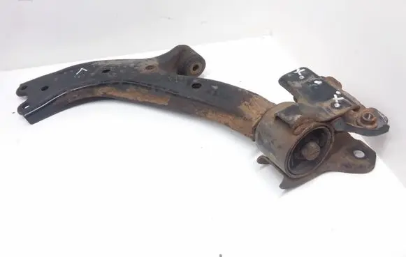 Honda CR-V Front lower control arm/wishbone