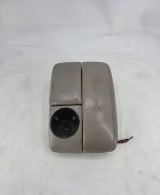 Audi Q7 4L Armrest 4L1864207
