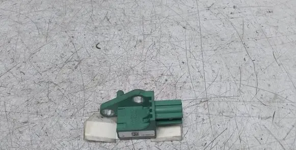 Volkswagen PASSAT B6 Airbag deployment crash/impact sensor 3C0909606