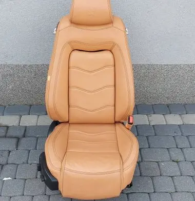 Maserati GranTurismo Front passenger seat 