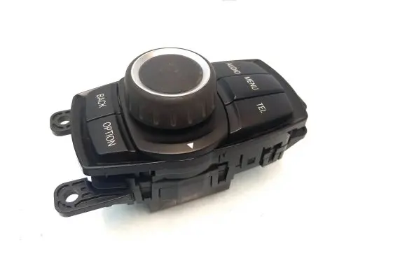 BMW 3 F30 F35 F31 Head unit multimedia control 9317695 231400013826700 033623201