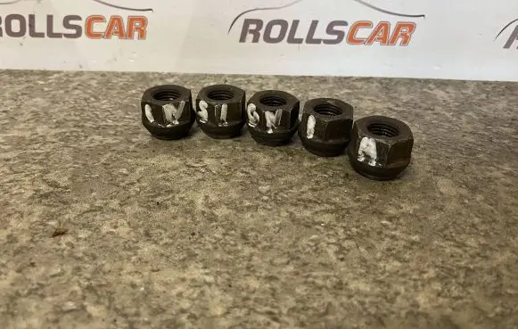 Opel Insignia A Nuts/bolts 
