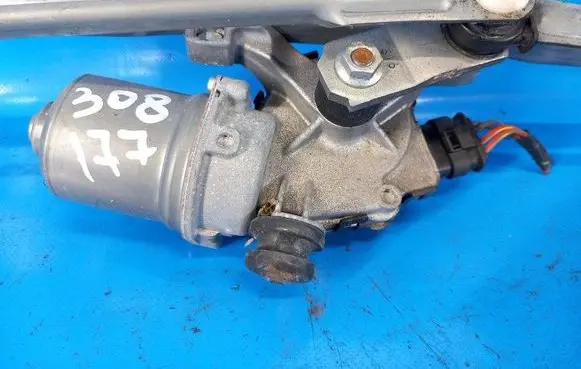 Mini Cooper F57 Wiper motor 61617419787