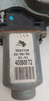 Nissan Almera N16 Front door window regulator motor 400600T2 MERIT0R 220800