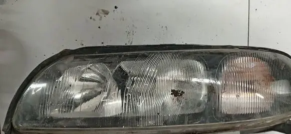 Volvo V70 Headlight/headlamp 8662919 89006878