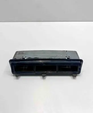 Mercedes-Benz SLC C107 Quarter panel pressure vent 1078300142 A1078300142