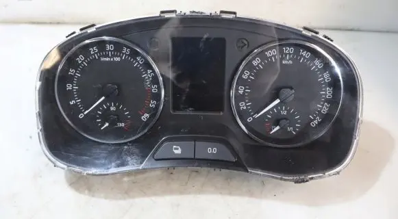 Skoda Rapid (NH) Clock 