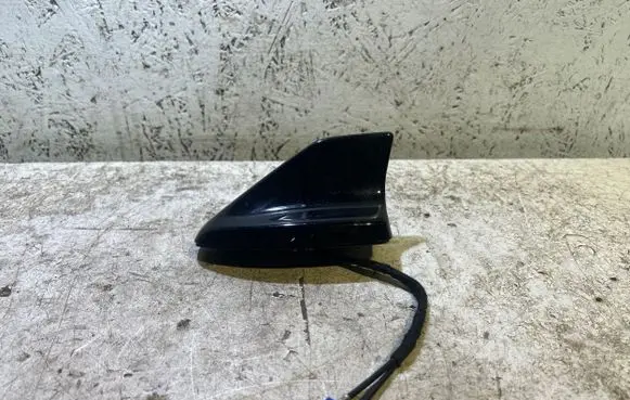 Ford Puma Aerial GPS antenna LCPT19K351 20230625A SN00620