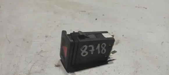 Volkswagen PASSAT B5.5 Hazard light switch 1J0953235D 1J0953235H 1J0953235J
