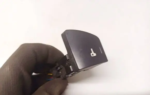 Peugeot 307 Central locking switch button 96366684XT