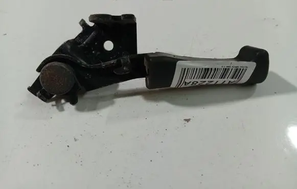 Hyundai Sonata Engine bonnet (hood) release handle 