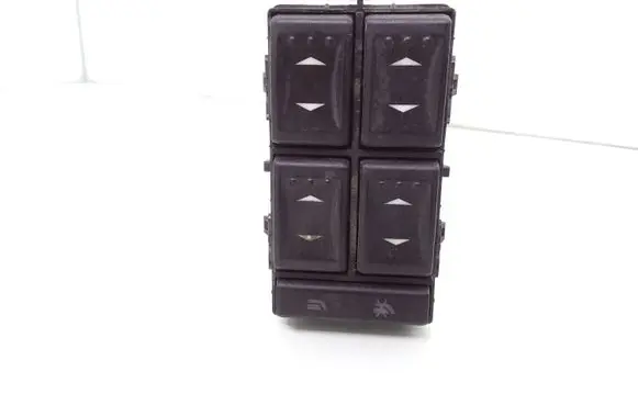 Ford Mondeo Mk III Electric window control switch 1S7T14A132BE