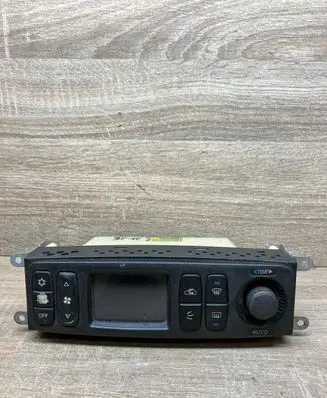 Mitsubishi Galant Climate control unit MR360372 CAA502A040A