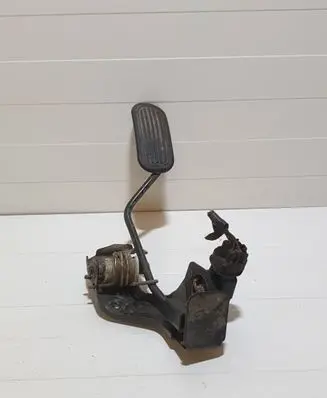 Toyota Avensis Verso Accelerator throttle pedal 8928147010 1983003010 07C16