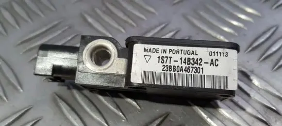 Ford Mondeo Mk III Airbag deployment crash/impact sensor 1S7T14B342AC 1S7T-14B342-AC