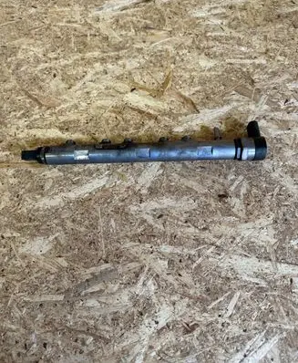 BMW 3 E90 E91 Fuel main line pipe 0445214183 7809128 000816L1