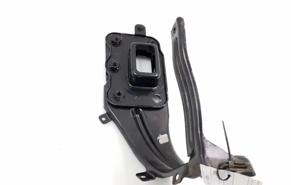 Headlight/headlamp mounting bracket