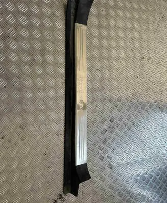 Mercedes-Benz SL R230 Front sill trim cover A2306800335