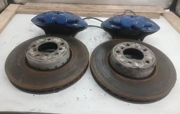 BMW 3 GT F34 Brake discs and calipers set 20B43302 20B43402