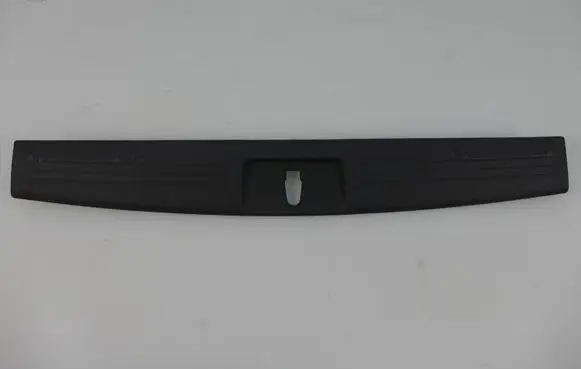Dodge Nitro Trunk/boot sill cover protection 5KG79TRMAA