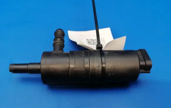 Nissan Note (E11) Headlight washer pump 