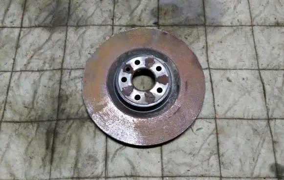 Land Rover Discovery Sport Front brake disc