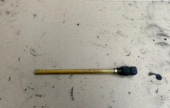 Renault Master III Oil level sensor 111453354R