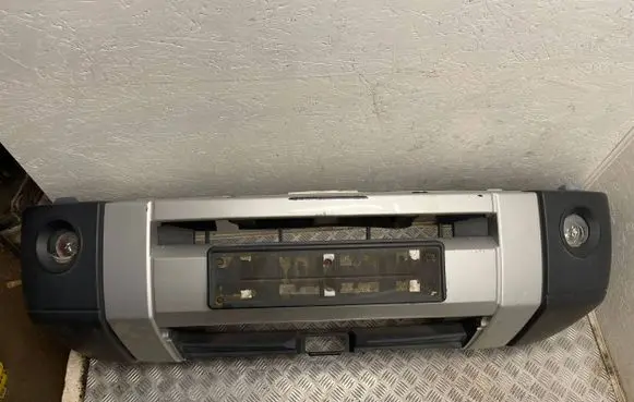 Land Rover Discovery 3 - LR3 Front bumper 500061xxxb01