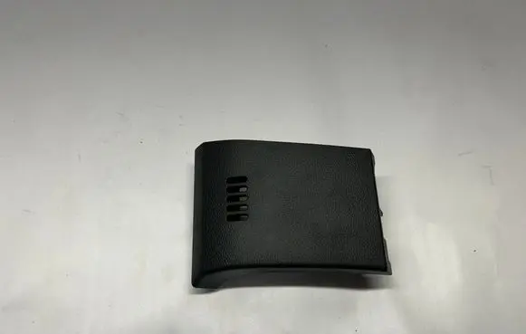 Ford Mustang VI Dashboard glove box trim FR3B63042D90A