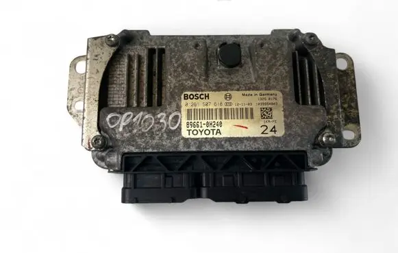 Toyota Aygo AB10 Engine control unit/module ECU 896610H240 0261S07618