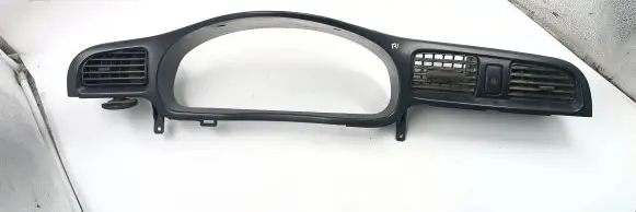 Subaru Legacy Dashboard trim