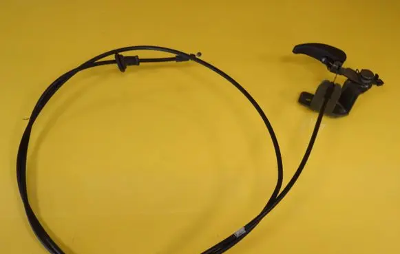Hyundai Matrix Engine bonnet/hood lock release cable 