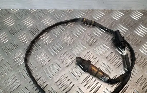 Audi A3 S3 8P Lambda probe sensor 06F906262D 0258006553