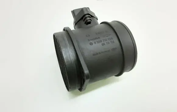 Volvo XC70 Mass air flow meter 8670114