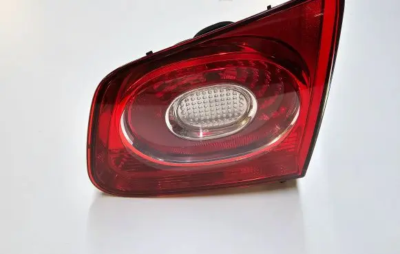 Volkswagen Tiguan Tailgate rear/tail lights 5N0945094B