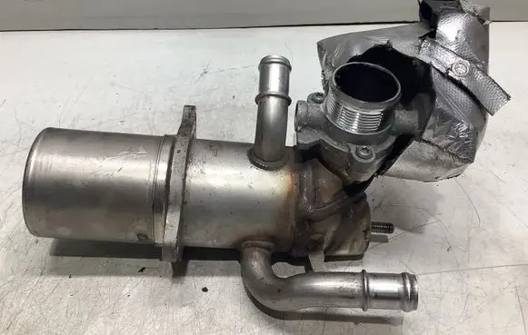 Audi A6 S6 C7 4G EGR valve cooler 04L131512A