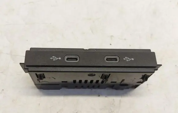 Volkswagen Crafter USB socket connector 5NA035736-JLK01