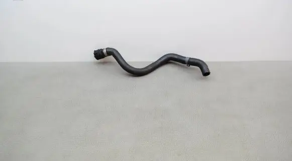 Volkswagen Touran III Engine coolant pipe/hose 5QA122157D