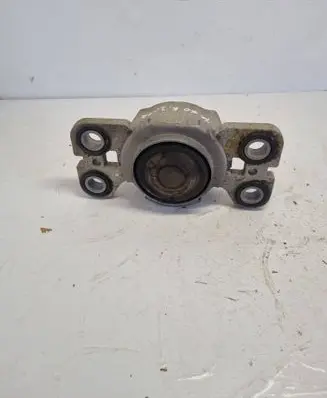 Volvo XC60 Engine mount bracket 31316876