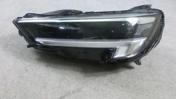 Opel Insignia B Headlight/headlamp 39136835