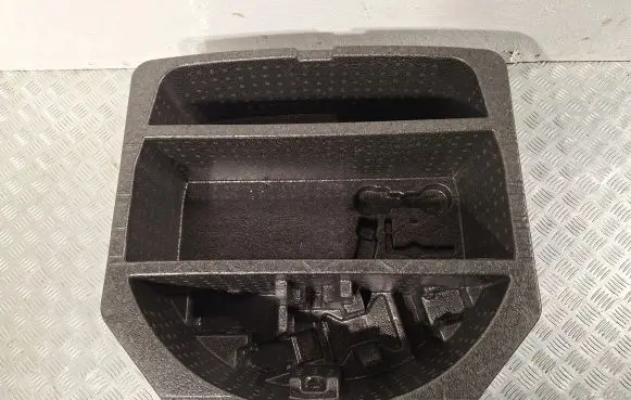 Toyota Avensis T270 Tool box 6442905040C0 6442905040