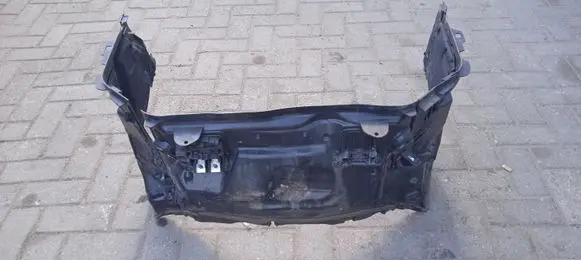 Mercedes-Benz E W213 Heat shield in engine bay A2536208100