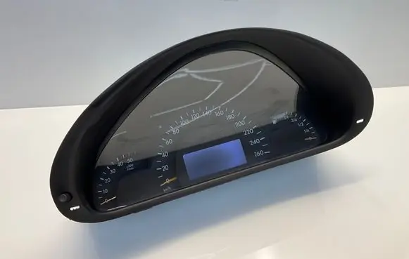 Speedometer (instrument cluster)
