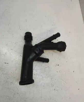 Audi A3 S3 8V Engine coolant pipe/hose 04l121026q