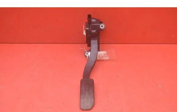 Jaguar XE Accelerator throttle pedal GX73-9F836-AA