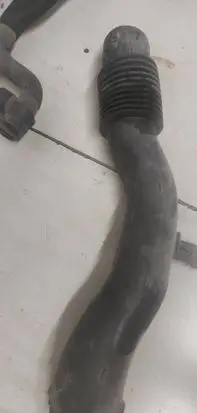 Citroen C5 Turbo air intake inlet pipe/hose 9684938180