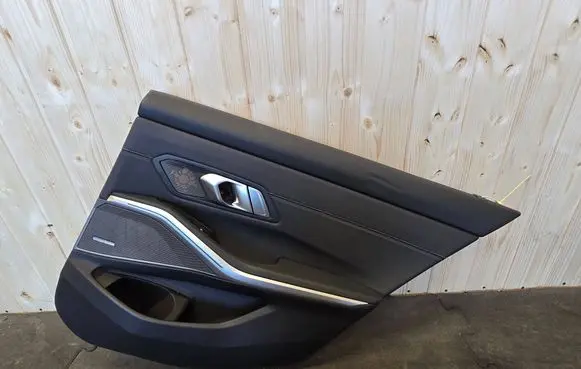 BMW 3 G20 G21 Rear door card panel trim 